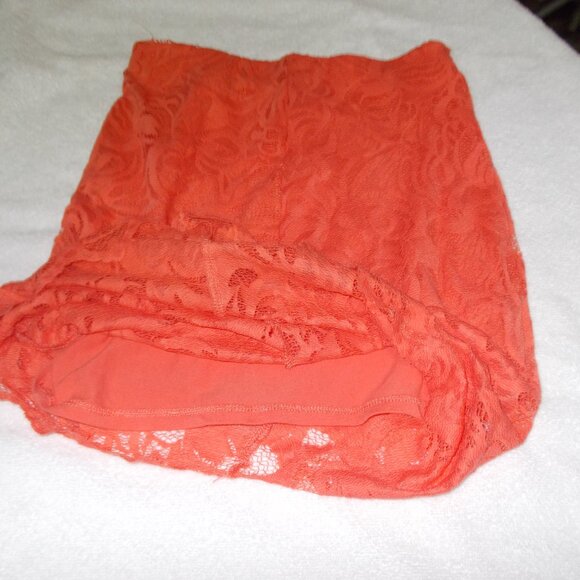 H&M Orange high-low lace skirt in XS - Picture 3 of 7
